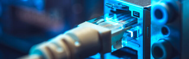 5 Ways To Use Your PC's Ethernet Port (Besides Plugging In Your Router)