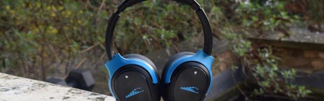 Are these the best-designed workout headphones ever? I used them for a month to find out