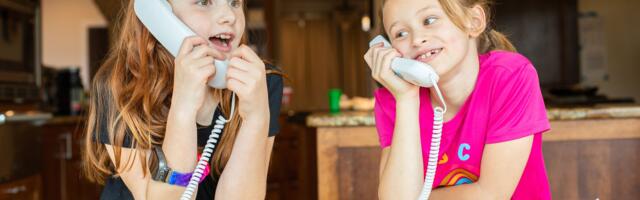 The Pinwheel Home is a retro-inspired landline phone that will keep your kids safe from doomscrolling