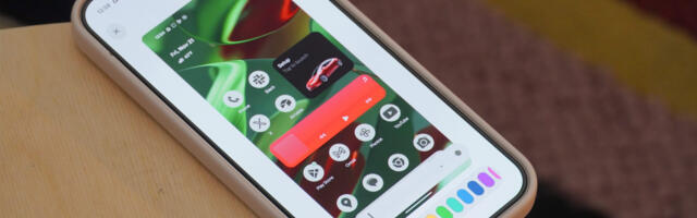 Google’s new Pixel Studio-powered screenshot editor is starting to roll out