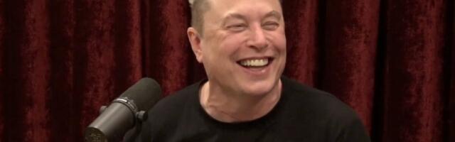 Elon Musk Tells Joe Rogan That He Will Demo a Flying Car by End of Year