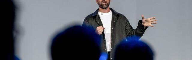 Meta's CTO has some advice for college students wanting to work in tech: 'Constantly be building.'