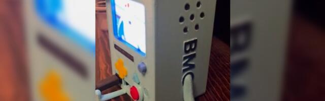 Raspberry Pi BMO TV plays constant loop of Adventure Time episodes