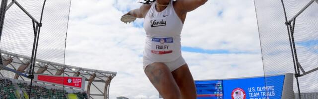 Flavor Flav helps Olympic discus thrower Veronica Fraley who said she struggles to pay the rent