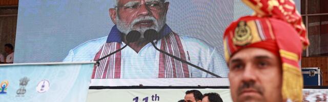 India is reportedly considering another draconian smartphone surveillance plan