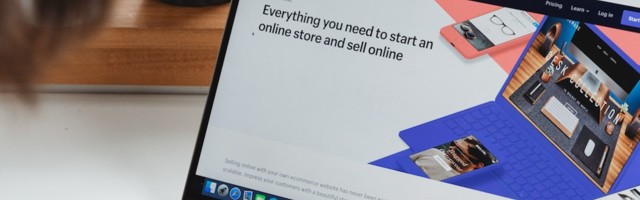 Shopify reportedly surpasses Amazon in online traffic, heating up race between the e-commerce firms