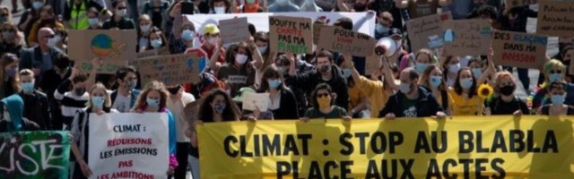 Macron’s climate law banning domestic flights isn’t enough, say green groups