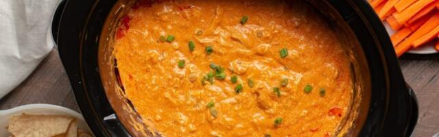 11 game-day foods you can make in a slow cooker