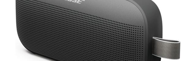 Bose Repeats Its Black Friday Deal, SoundLink Flex Bluetooth Speaker Drops to Its Lowest Price Again