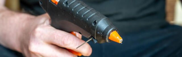 Can You Really Use A Hot Glue Gun To Clean Out Your Phone's USB Port?