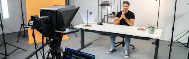 Elgato is launching a bigger teleprompter for presenters, podcasters, and businesses