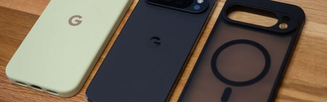 Google’s official Pixel 10 Pixelsnap case drops to a new low at Amazon