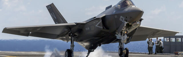 What Does The Inside OF An F-35 Fighter Jet Look Like?