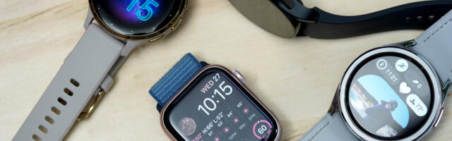 Samsung and Google are winning the wearable update war by doing nothing