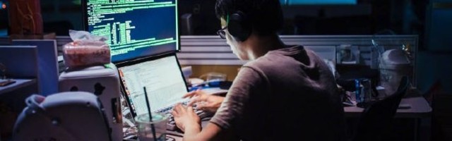 Despite PR storm, Pinduoduo stock and downloads stay robust