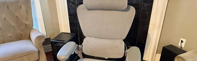 I tested the Hinomi H2 Pro - and this office chair folds in half and has some wild lumbar support