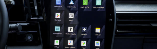 Why In-Car Tech Can Sometimes Stop Working In Cold Weather