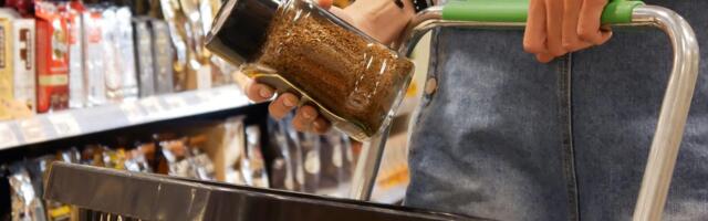 After Brewing 17 Bags of Grocery Store Coffee, These Are the 5 Beans I'd Buy Again