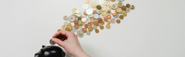 Save hundreds on an investing tool that helps you grow your money