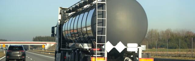 What Are The Chains On The Back Of Tankers For?