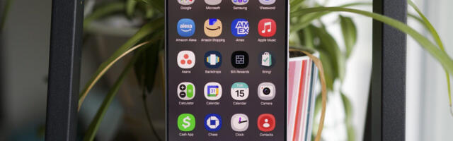One UI 7 is better than I thought, but Google’s Pixel software still beats it