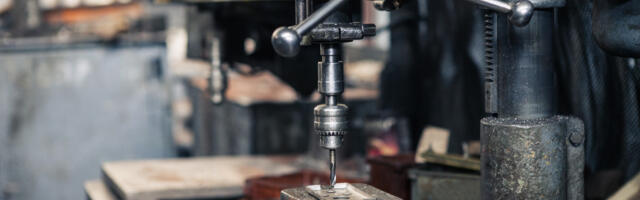 5 Of The Best Drill Presses For Woodworking (And 5 To Avoid)