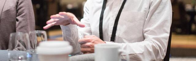 Your Corporate Jargon–Loving Coworker Might Actually Be as Stupid as You Think, Study Shows