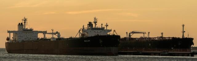 White House stashes Venezuela oil cash in Qatar banks: report