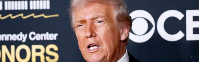 Trump says he'll sign an executive order restricting states' ability to regulate AI