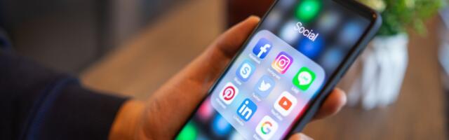 Govt Extends Deadline For SIM-Binding Compliance To Dec 31