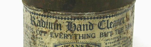 Светящаяся смерть. Как слепая вера в науку и жадность создали новую «золотую лихорадку»