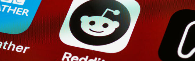 How to Spot Scams on Reddit