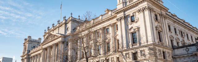 Financial regulators urge independence to maintain effectiveness