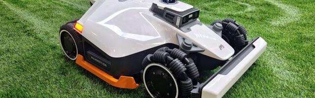 I just watched Mammotion's new flagship lawnbot scale an astroturf mountain, and it was mesmerizing