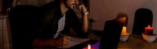 6 Tech Products You Need to Help Manage Blackouts and Power Failures