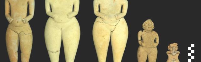 Archaeologists Find Creepy 2,400-Year-Old Puppets Atop El Salvador Pyramid