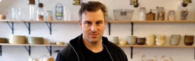 Airbnb CEO Brian Chesky's nightly routine ends in the early hours of the morning