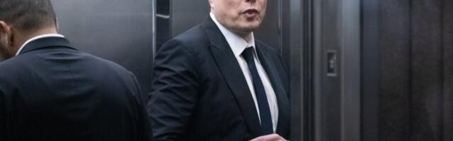 Elon Musk and Tim Cook Will Travel to China With Trump: Report
