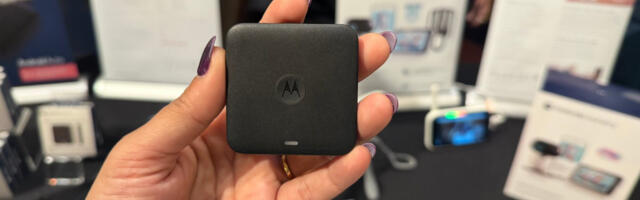 Motorola has a tiny new black box at MWC that wants to kill Android Auto cables