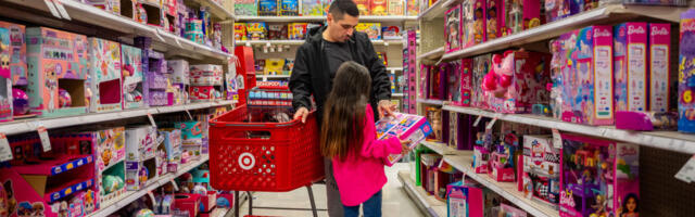 What stores are open and closed for New Year’s Eve 2023? See hours for Walmart, Target, CVS and more
