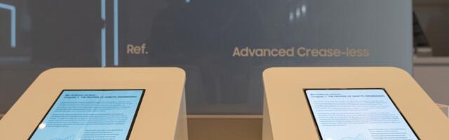 Is this the folding iPhone’s creaseless display?