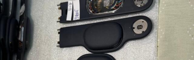 Apple’s all-black Vision Pro parts look slick, but don’t expect one soon