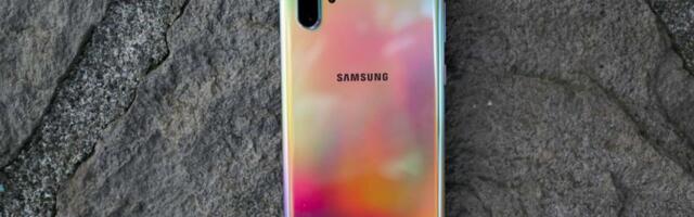 Galaxy Devices Stuck in Bootloop Following App Update (Updated)