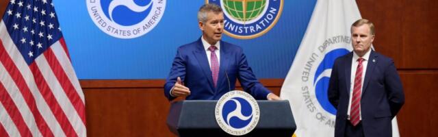 Stress Among Air Traffic Controllers Mounts as They Miss First Paychecks  Stress Among Air Traffic Controllers Mounts as They Miss First Paychecks