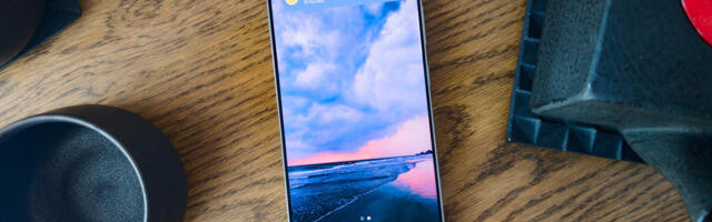 Wallpaper Wednesday: More great phone wallpapers for all to share (April 30)