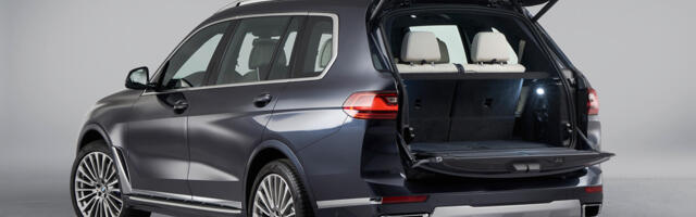 Do Any Modern SUVs Have Split Tailgates?