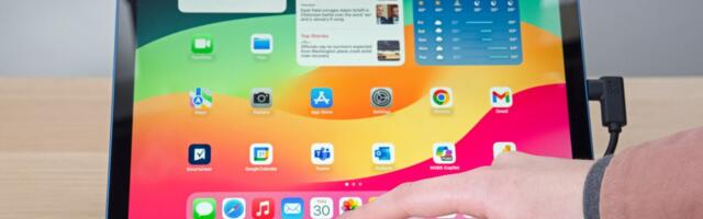 Zagg’s new tablet dock adds over-sized playback controls to your iPad