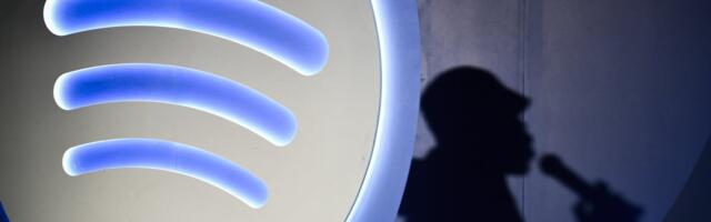 AI-generated songs are showing up under deceased artists on Spotify