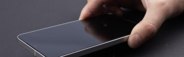 Just How Inefficient Is A Wireless Charger? How Much Power You May Be Losing By Not Plugging In
