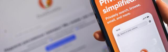 DuckDuckGo Can Now Block Third-Party Trackers in Mobile Apps